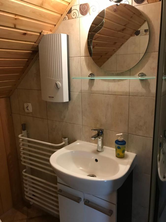Pokoje Pod Debami Казимеж Долни Екстериор снимка