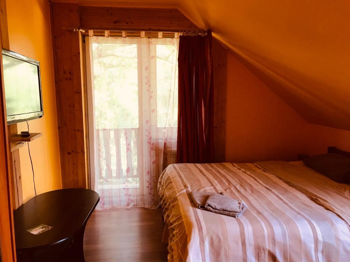 Pokoje Pod Debami Казимеж Долни Екстериор снимка